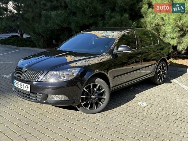 Шкода Октавія 2012 у Одесі на Automoto.ua Чорний Шкода Октавія, об'ємом двигуна 1.97 л та пробігом 41 тис. км за 16200 $, фото 17 на Automoto.ua