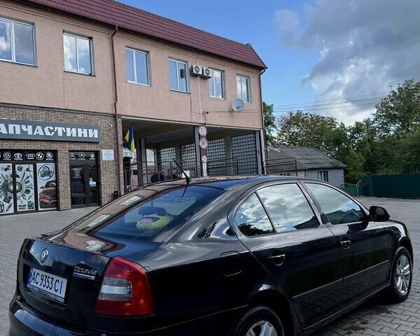 Чорний Шкода Октавія, об'ємом двигуна 1.6 л та пробігом 223 тис. км за 7450 $, фото 1 на Automoto.ua