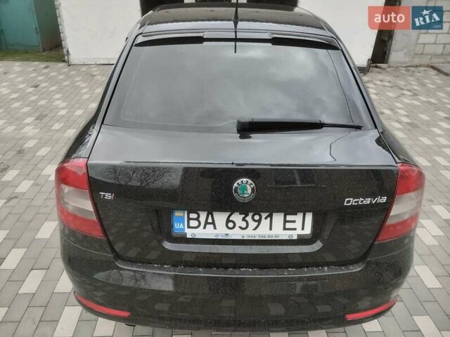 Чорний Шкода Октавія, об'ємом двигуна 1.8 л та пробігом 225 тис. км за 8600 $, фото 3 на Automoto.ua