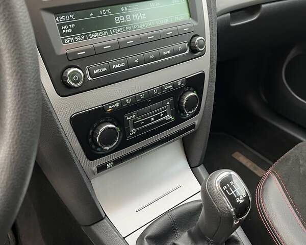 Черный Шкода Октавия, объемом двигателя 1.8 л и пробегом 73 тыс. км за 11200 $, фото 10 на Automoto.ua