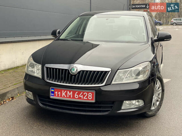 Чорний Шкода Октавія, об'ємом двигуна 1.6 л та пробігом 183 тис. км за 7999 $, фото 19 на Automoto.ua