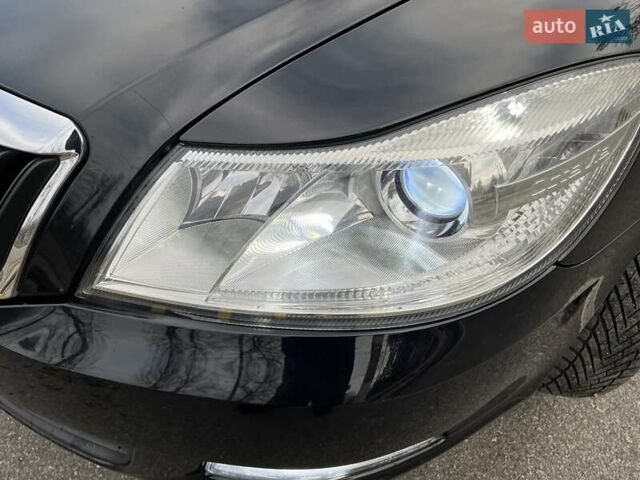 Черный Шкода Октавия, объемом двигателя 1.8 л и пробегом 73 тыс. км за 11200 $, фото 5 на Automoto.ua