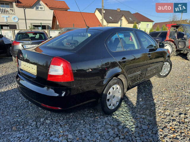 Черный Шкода Октавия, объемом двигателя 1.6 л и пробегом 176 тыс. км за 9000 $, фото 27 на Automoto.ua