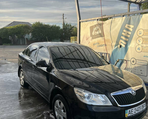 Чорний Шкода Октавія, об'ємом двигуна 1.8 л та пробігом 115 тис. км за 9000 $, фото 2 на Automoto.ua