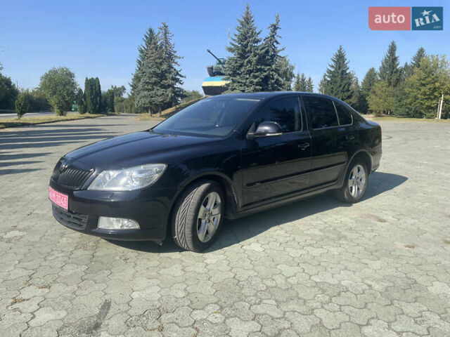 Чорний Шкода Октавія, об'ємом двигуна 2 л та пробігом 231 тис. км за 9950 $, фото 6 на Automoto.ua