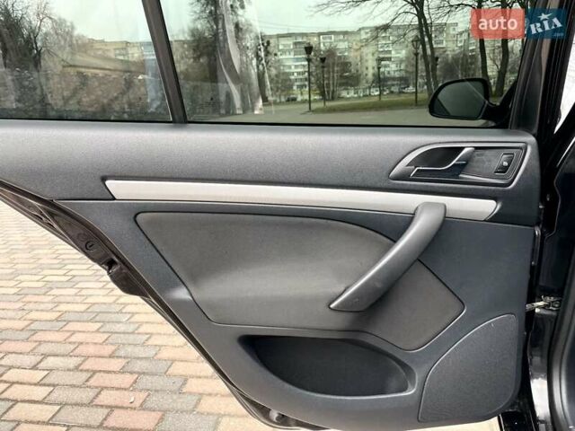 Черный Шкода Октавия, объемом двигателя 1.8 л и пробегом 255 тыс. км за 8900 $, фото 22 на Automoto.ua