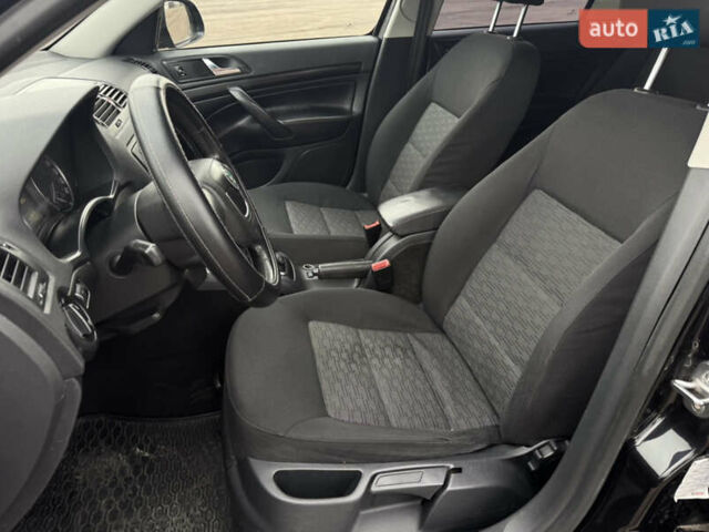 Чорний Шкода Октавія, об'ємом двигуна 1.8 л та пробігом 220 тис. км за 5900 $, фото 7 на Automoto.ua
