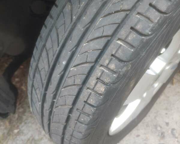 Черный Шкода Октавия, объемом двигателя 1.8 л и пробегом 81 тыс. км за 10400 $, фото 7 на Automoto.ua