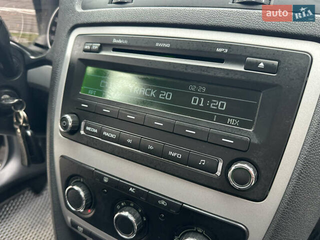 Черный Шкода Октавия, объемом двигателя 1.6 л и пробегом 175 тыс. км за 8300 $, фото 45 на Automoto.ua