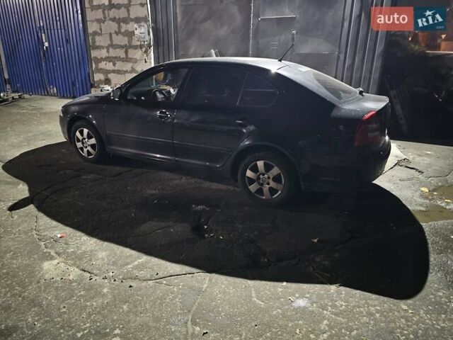 Черный Шкода Октавия, объемом двигателя 1.6 л и пробегом 191 тыс. км за 8200 $, фото 7 на Automoto.ua