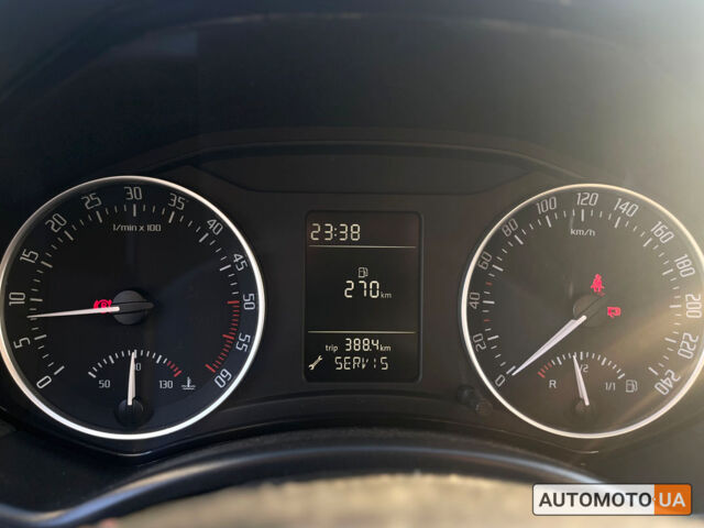 Чорний Шкода Октавія, об'ємом двигуна 1.6 л та пробігом 302 тис. км за 9300 $, фото 13 на Automoto.ua