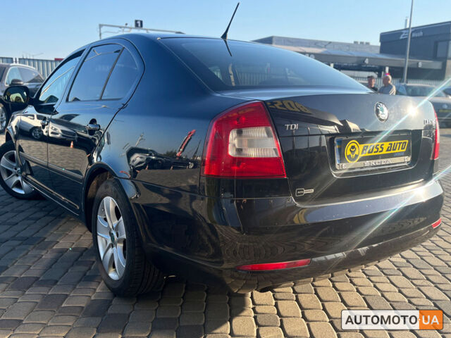 Чорний Шкода Октавія, об'ємом двигуна 1.6 л та пробігом 302 тис. км за 9300 $, фото 4 на Automoto.ua