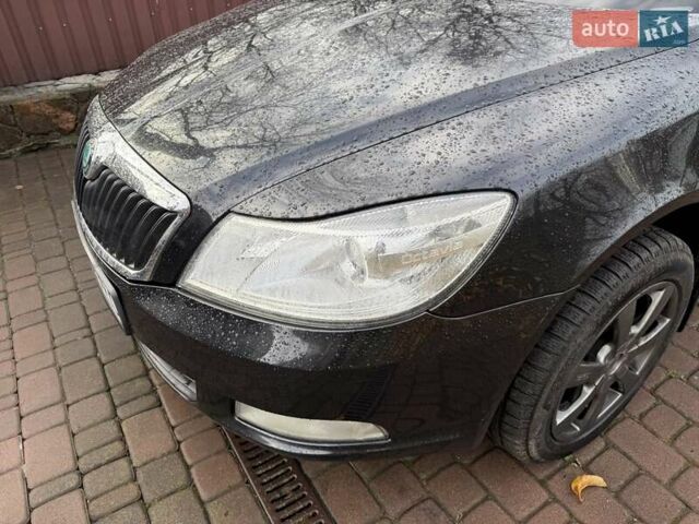 Чорний Шкода Октавія, об'ємом двигуна 1.8 л та пробігом 160 тис. км за 9300 $, фото 9 на Automoto.ua