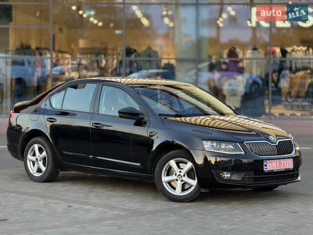 Черный Шкода Октавия, объемом двигателя 1.8 л и пробегом 244 тыс. км за 10999 $, фото 1 на Automoto.ua