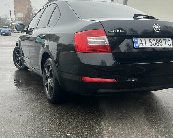 Черный Шкода Октавия, объемом двигателя 1.4 л и пробегом 224 тыс. км за 7400 $, фото 3 на Automoto.ua