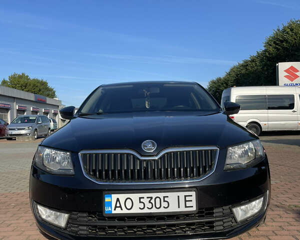 Черный Шкода Октавия, объемом двигателя 1.6 л и пробегом 270 тыс. км за 9600 $, фото 12 на Automoto.ua