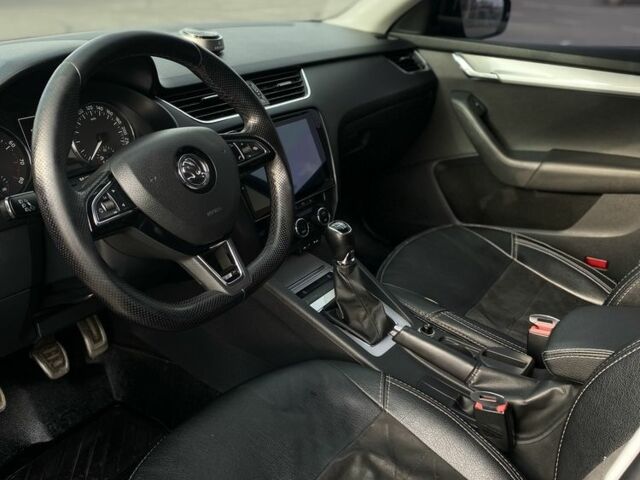 Чорний Шкода Октавія, об'ємом двигуна 1.8 л та пробігом 212 тис. км за 10500 $, фото 8 на Automoto.ua