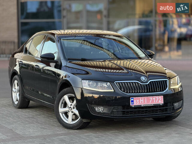 Черный Шкода Октавия, объемом двигателя 1.8 л и пробегом 244 тыс. км за 10999 $, фото 2 на Automoto.ua