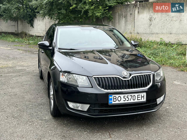 Черный Шкода Октавия, объемом двигателя 1.2 л и пробегом 267 тыс. км за 8500 $, фото 13 на Automoto.ua