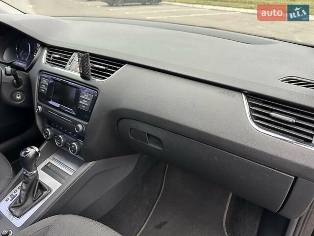 Чорний Шкода Октавія, об'ємом двигуна 1.4 л та пробігом 189 тис. км за 8700 $, фото 12 на Automoto.ua