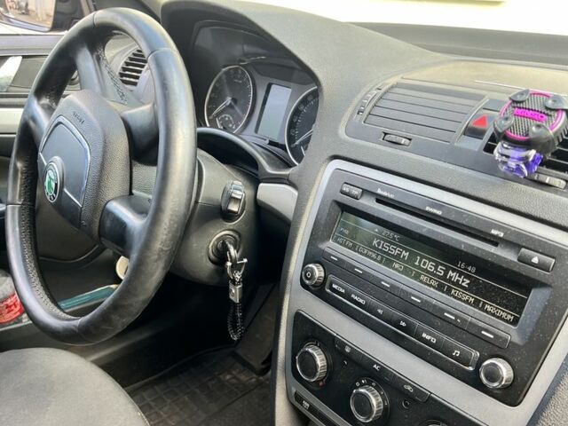 Чорний Шкода Октавія, об'ємом двигуна 1.9 л та пробігом 400 тис. км за 8500 $, фото 14 на Automoto.ua