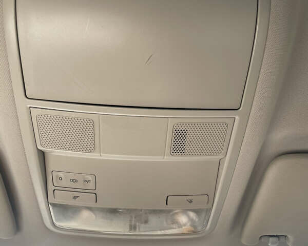 Черный Шкода Октавия, объемом двигателя 1.6 л и пробегом 270 тыс. км за 9600 $, фото 33 на Automoto.ua