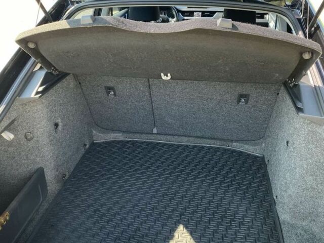 Чорний Шкода Октавія, об'ємом двигуна 1.8 л та пробігом 199 тис. км за 8999 $, фото 6 на Automoto.ua