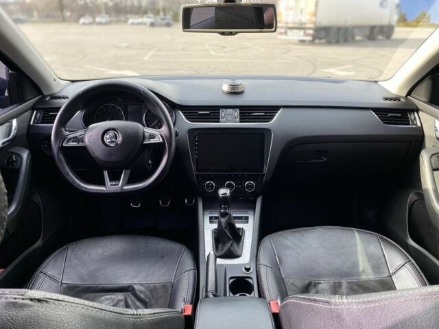 Чорний Шкода Октавія, об'ємом двигуна 1.8 л та пробігом 212 тис. км за 10500 $, фото 7 на Automoto.ua
