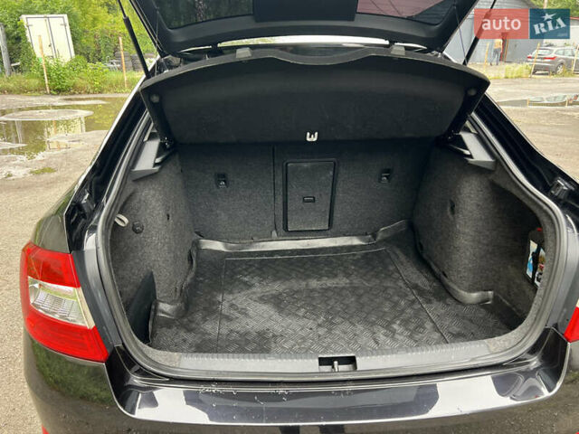 Черный Шкода Октавия, объемом двигателя 1.2 л и пробегом 267 тыс. км за 8500 $, фото 47 на Automoto.ua