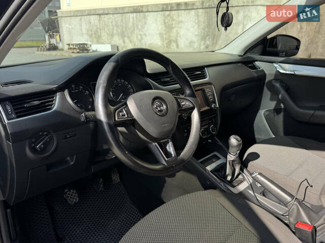 Шкода Октавия 2013 в Львове на Automoto.ua Черный Шкода Октавия, объемом двигателя 1.4 л и пробегом 116 тыс. км за 8990 $, фото 7 на Automoto.ua