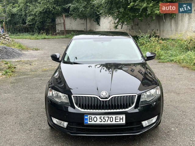 Черный Шкода Октавия, объемом двигателя 1.2 л и пробегом 267 тыс. км за 8500 $, фото 15 на Automoto.ua