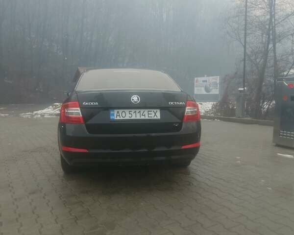 Черный Шкода Октавия, объемом двигателя 1.6 л и пробегом 252 тыс. км за 9000 $, фото 4 на Automoto.ua