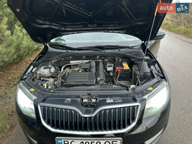 Чорний Шкода Октавія, об'ємом двигуна 1.2 л та пробігом 216 тис. км за 7800 $, фото 7 на Automoto.ua