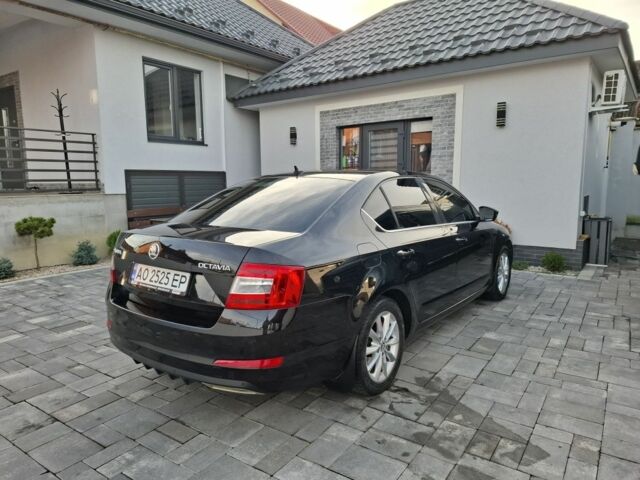 Черный Шкода Октавия, объемом двигателя 1.6 л и пробегом 268 тыс. км за 9700 $, фото 3 на Automoto.ua
