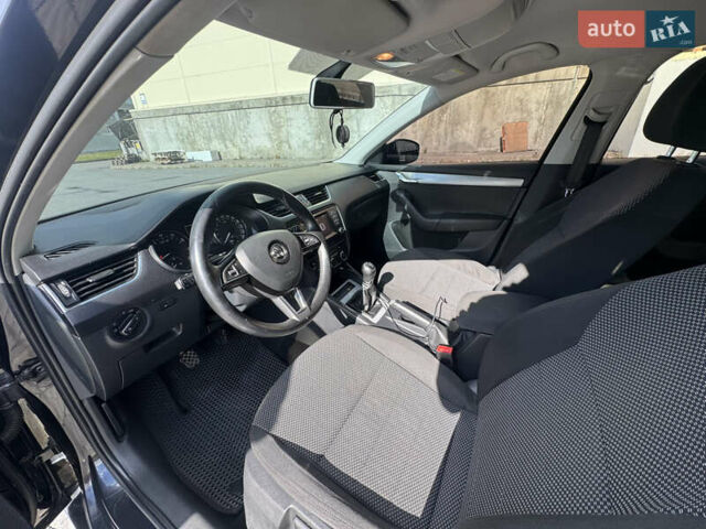 Шкода Октавия 2013 в Львове на Automoto.ua Черный Шкода Октавия, объемом двигателя 1.4 л и пробегом 116 тыс. км за 8990 $, фото 8 на Automoto.ua