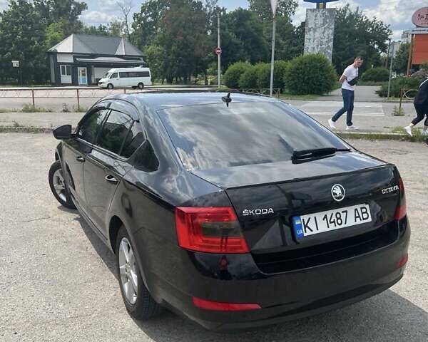 Черный Шкода Октавия, объемом двигателя 1.8 л и пробегом 154 тыс. км за 9700 $, фото 8 на Automoto.ua