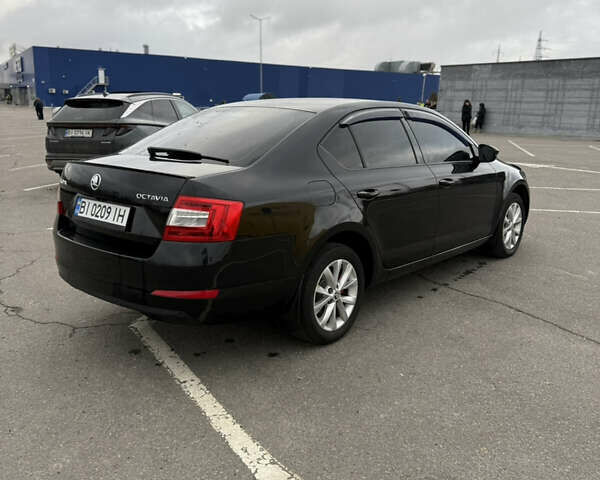 Черный Шкода Октавия, объемом двигателя 1.8 л и пробегом 194 тыс. км за 10500 $, фото 5 на Automoto.ua