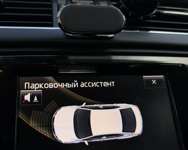 Черный Шкода Октавия, объемом двигателя 1.6 л и пробегом 225 тыс. км за 10999 $, фото 16 на Automoto.ua