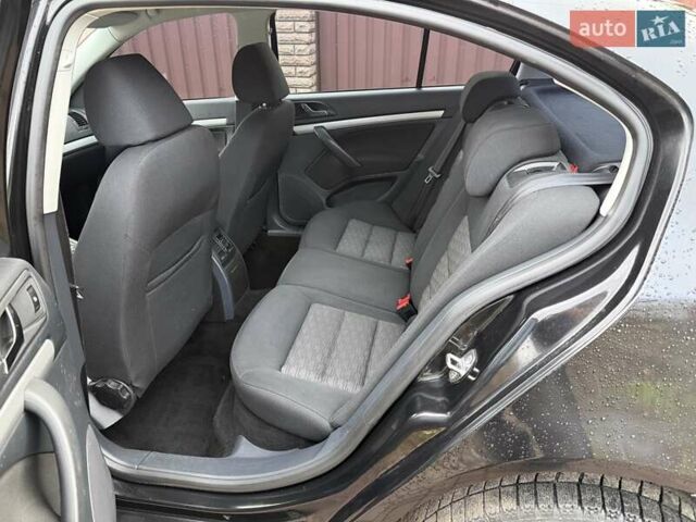 Чорний Шкода Октавія, об'ємом двигуна 1.8 л та пробігом 160 тис. км за 9300 $, фото 15 на Automoto.ua