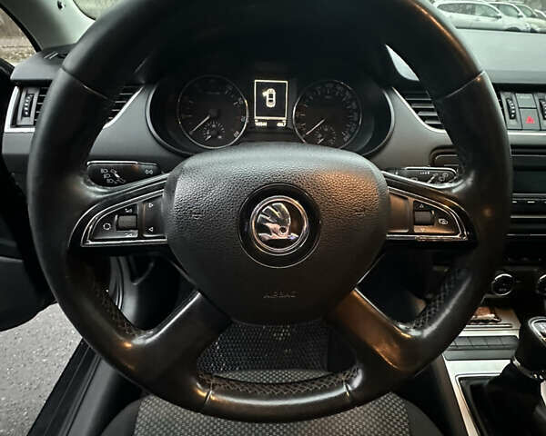 Чорний Шкода Октавія, об'ємом двигуна 1.4 л та пробігом 165 тис. км за 8900 $, фото 9 на Automoto.ua