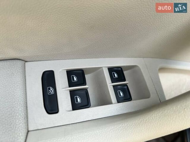 Черный Шкода Октавия, объемом двигателя 1.97 л и пробегом 220 тыс. км за 12300 $, фото 21 на Automoto.ua