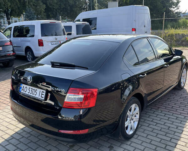 Черный Шкода Октавия, объемом двигателя 1.6 л и пробегом 270 тыс. км за 9600 $, фото 11 на Automoto.ua