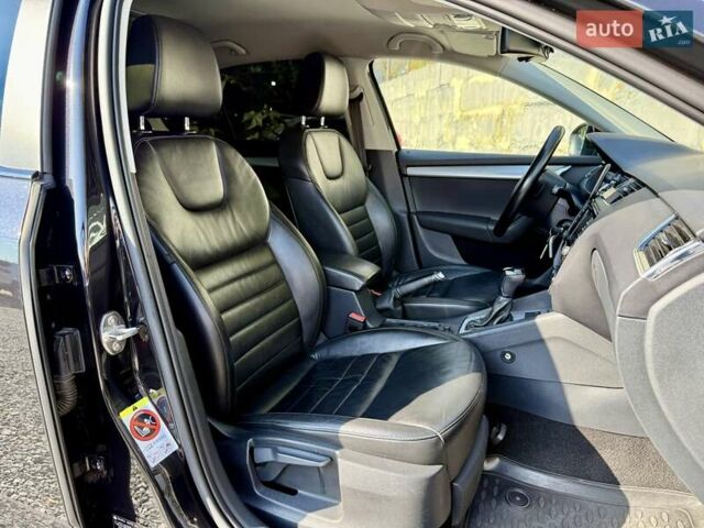 Черный Шкода Октавия, объемом двигателя 1.8 л и пробегом 150 тыс. км за 12700 $, фото 10 на Automoto.ua