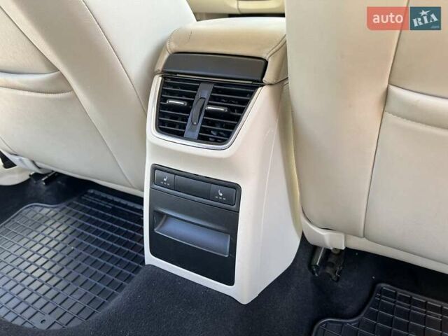 Черный Шкода Октавия, объемом двигателя 1.97 л и пробегом 220 тыс. км за 12300 $, фото 14 на Automoto.ua