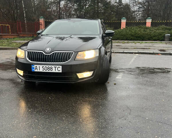 Черный Шкода Октавия, объемом двигателя 1.4 л и пробегом 224 тыс. км за 7400 $, фото 12 на Automoto.ua