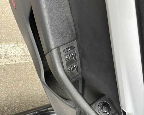 Черный Шкода Октавия, объемом двигателя 1.97 л и пробегом 226 тыс. км за 11500 $, фото 13 на Automoto.ua