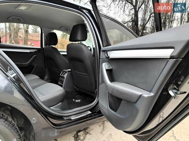 Чорний Шкода Октавія, об'ємом двигуна 1.4 л та пробігом 252 тис. км за 9990 $, фото 54 на Automoto.ua