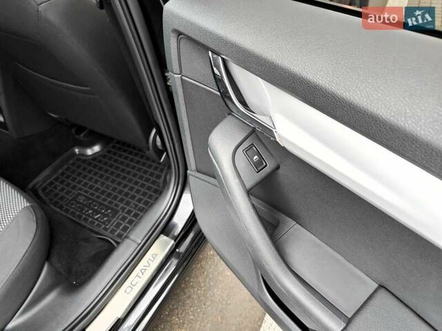 Черный Шкода Октавия, объемом двигателя 1.4 л и пробегом 252 тыс. км за 9990 $, фото 53 на Automoto.ua