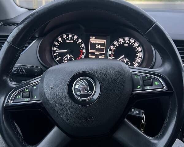 Чорний Шкода Октавія, об'ємом двигуна 1.6 л та пробігом 231 тис. км за 9700 $, фото 12 на Automoto.ua