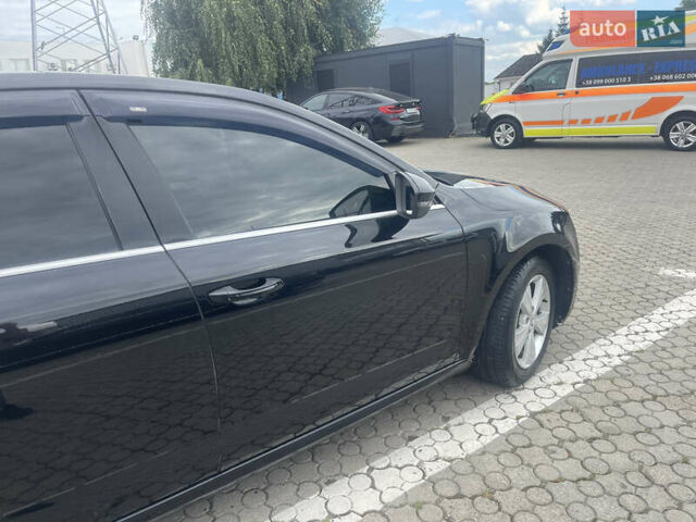 Черный Шкода Октавия, объемом двигателя 1.6 л и пробегом 311 тыс. км за 11000 $, фото 3 на Automoto.ua